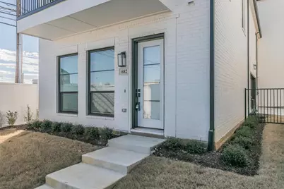 682 W Main Street, Arlington, TX 76013 - Photo 2