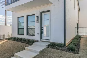 682 W Main St, Arlington, TX 76013 - Photo 2