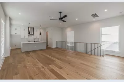 682 W Main Street, Arlington, TX 76013 - Photo 10