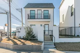 682 W Main St, Arlington, TX 76013 - Photo 1