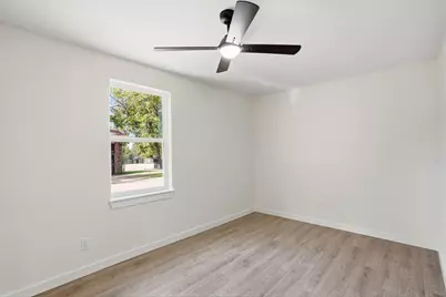 313 S Forest Crest Drive, Garland, TX 75042 - Photo 18