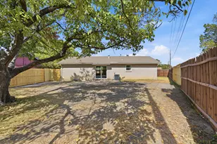 313 S Forest Crest Dr, Garland, TX 75042 - Photo 26