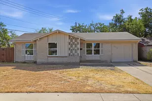 313 S Forest Crest Dr, Garland, TX 75042 - Photo 1