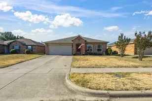 3446 Charing Cross Rd, Midlothian, TX 76065 - Photo 6