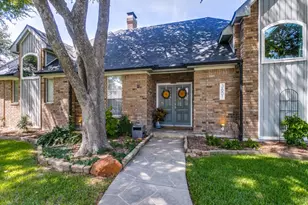 3601 Trinity Ln, Plano, TX 75075 - Photo 2