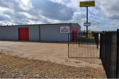 125 Century Drive, Cleburne, TX 76033 - Photo 2
