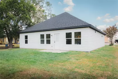 3622 Roberts Street, Greenville, TX 75401 - Photo 12