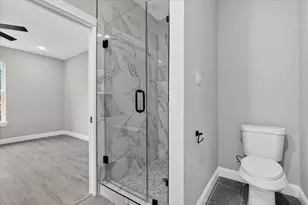 806 Premier, Grand Prairie, TX 75051 - Photo 10