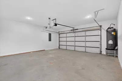 806 Premier, Grand Prairie, TX 75051 - Photo 28