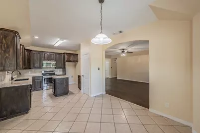 115 Pleasant Oaks Lane, Springtown, TX 76082 - Photo 18