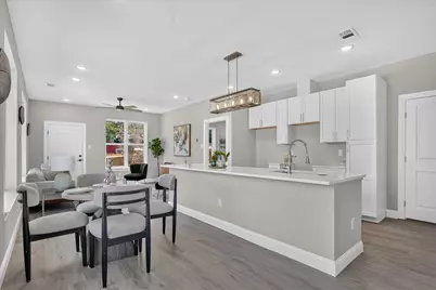 808 Premier, Grand Prairie, TX 75051 - Photo 12
