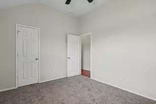 2073 Joyner Ranch Rd, Fort Worth, TX 76134 - Photo 22