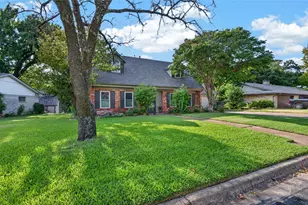 2710 Devonshire Dr, Sherman, TX 75092 - Photo 4