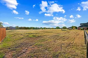 825 Broadhead Rd, Waxahachie, TX 75165 - Photo 32