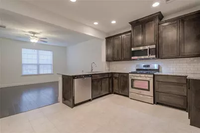 3708 Lantern Lane, McKinney, TX 75070 - Photo 4
