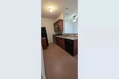 2345 Aldergate Drive, Arlington, TX 76012 - Photo 2