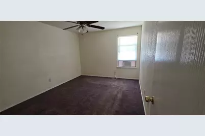 2345 Aldergate Drive, Arlington, TX 76012 - Photo 4