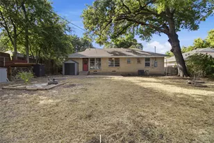 11022 Dunaway Dr, Dallas, TX 75228 - Photo 38