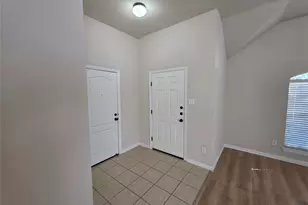 8219 Tierra Del Sol Rd, Arlington, TX 76002 - Photo 2