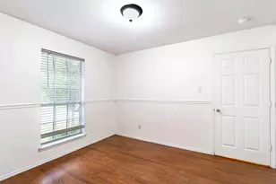 7921 Rattlers Ct, Arlington, TX 76002 - Photo 14