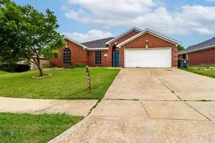 7921 Rattlers Ct, Arlington, TX 76002 - Photo 1