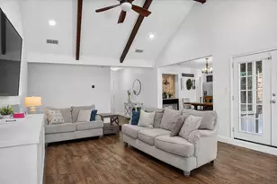 6419 British Ln, Arlington, TX 76002 - Photo 6