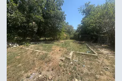 2706 Prosperity Avenue, Dallas, TX 75216 - Photo 2