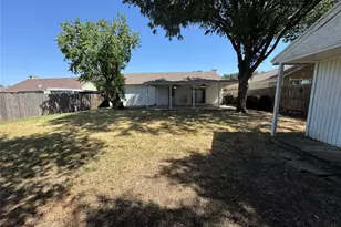 3808 Staghorn Cir S, Fort Worth, TX 76137 - Photo 18