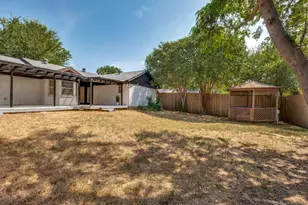 1909 Marlene Dr, Euless, TX 76040 - Photo 26