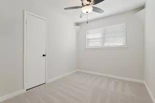 1909 Marlene Dr, Euless, TX 76040 - Photo 14