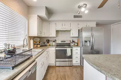 3226 Delaford Drive, Carrollton, TX 75007 - Photo 14