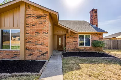 3226 Delaford Drive, Carrollton, TX 75007 - Photo 4