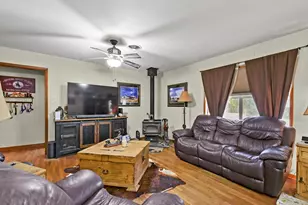 2045 Co Rd 113, Whitesboro, TX 76273 - Photo 2