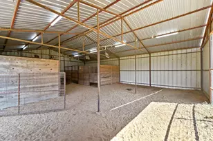 2045 Co Rd 113, Whitesboro, TX 76273 - Photo 18