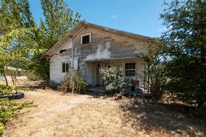 1101 Sanders Street, Bowie, TX 76230 - Photo 6