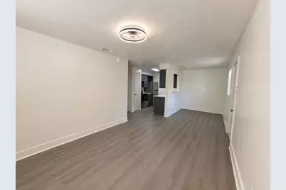 2002 Washington Street, Commerce, TX 75428 - Photo 12