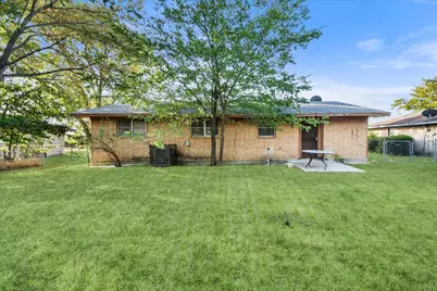 1204 E 13th Avenue, Corsicana, TX 75110 - Photo 20