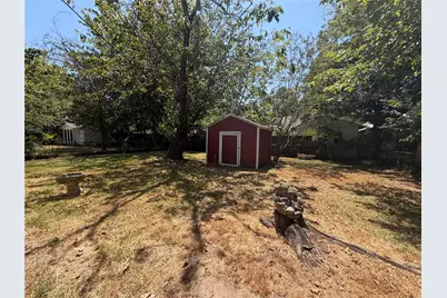 2220 Bella Vista Drive, Paris, TX 75460 - Photo 14