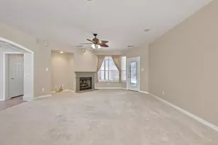 1512 Brewster Dr, Carrollton, TX 75010 - Photo 6