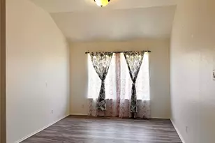 619 Douglas Dr, Mansfield, TX 76063 - Photo 4