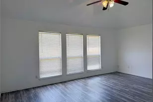619 Douglas Dr, Mansfield, TX 76063 - Photo 8