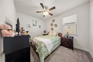 11025 Klondike Ln, Aubrey, TX 76227 - Photo 6