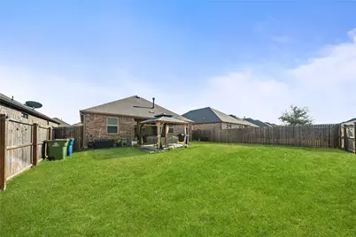 11025 Klondike Lane, Aubrey, TX 76227 - Photo 24