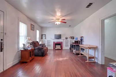 200 E Crossmain, Milford, TX 76670 - Photo 12