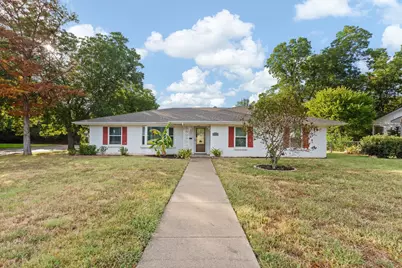 1227 Hilltop Drive, Cleburne, TX 76033 - Photo 1