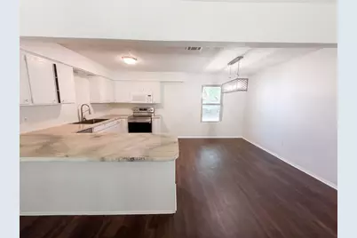 309 Applewood Lane, Hewitt, TX 76643 - Photo 2