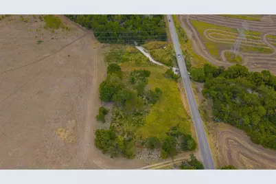 2615 S Houston School Road, Lancaster, TX 75146 - Photo 2