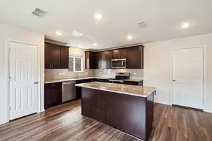 1137 Trace Dr, Aubrey, TX 76227 - Photo 10