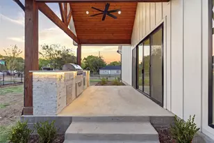 5304 Chippewa Dr, Dallas, TX 75212 - Photo 10