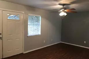 3205 Lynnwood Dr, Arlington, TX 76013 - Photo 1